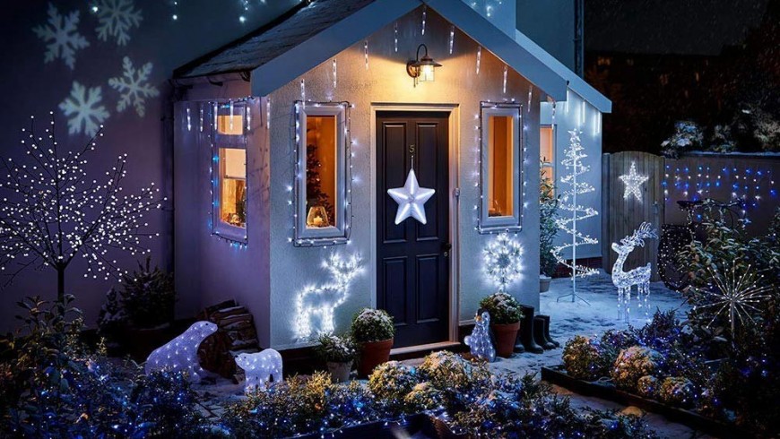 Installer une guirlande d'extérieur pour Noël – Déco festive